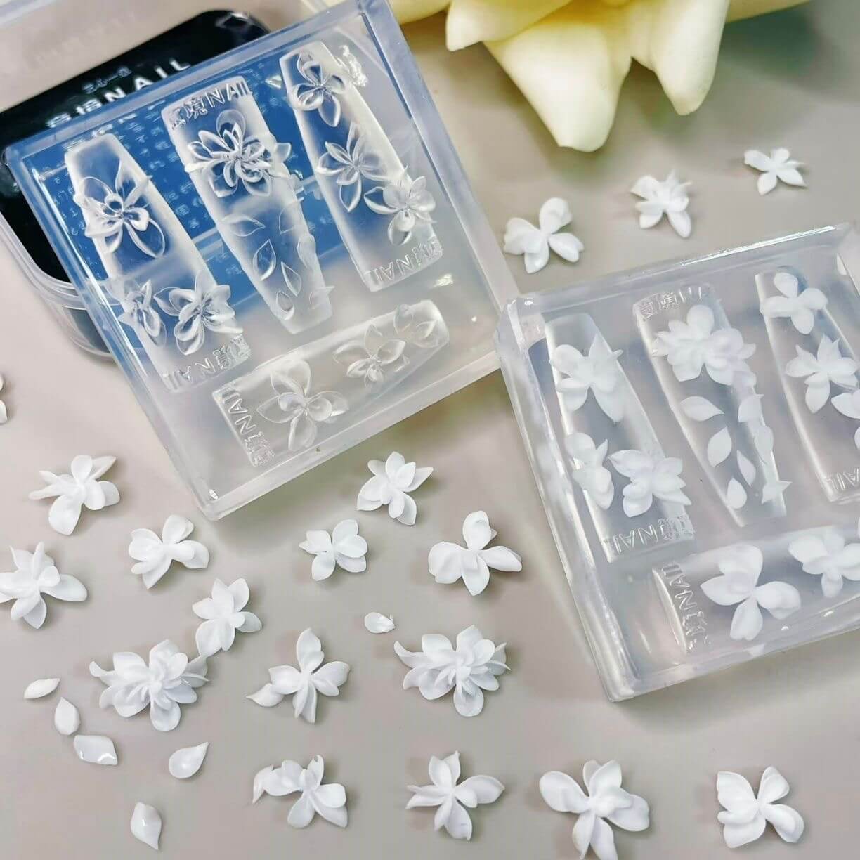 3D Petal Silicone Nail Art Mold – Flower Petal Nail Design Mold