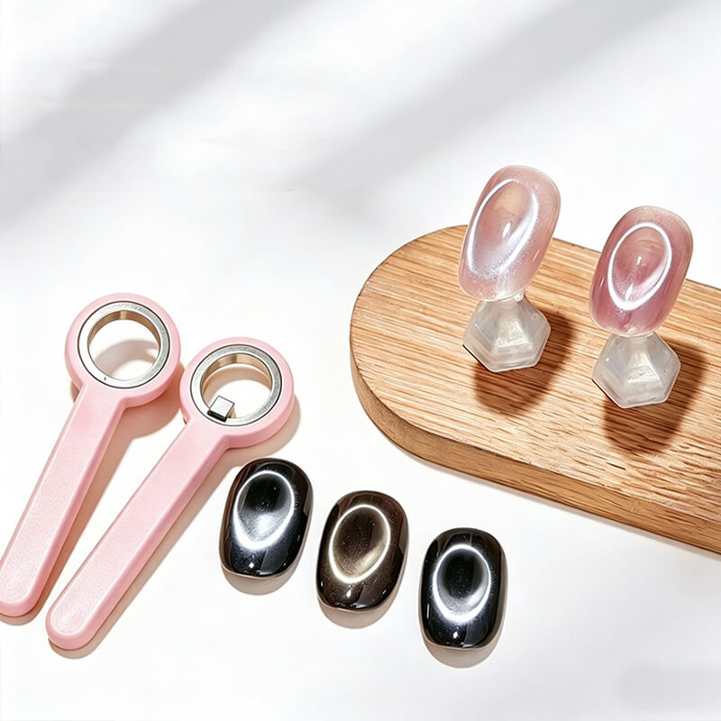 Ring Cat Eye Nail Magnet Tool – Create Halo Effect Magnetic Nail Designs