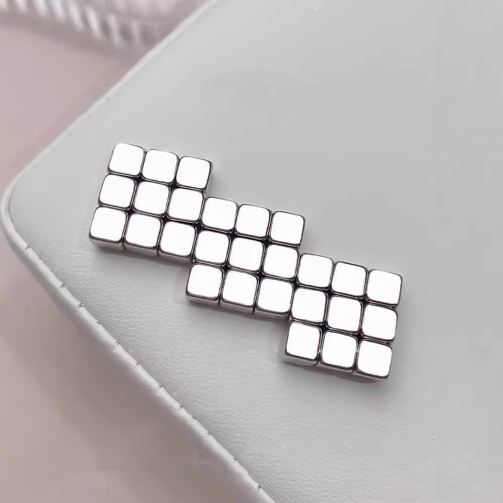 Cube Cat Eye Nail Magnet – Checkerboard & Star Effects